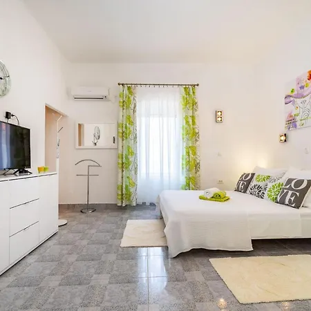 Apartment Belemi